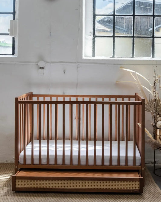 HM Baby Cot